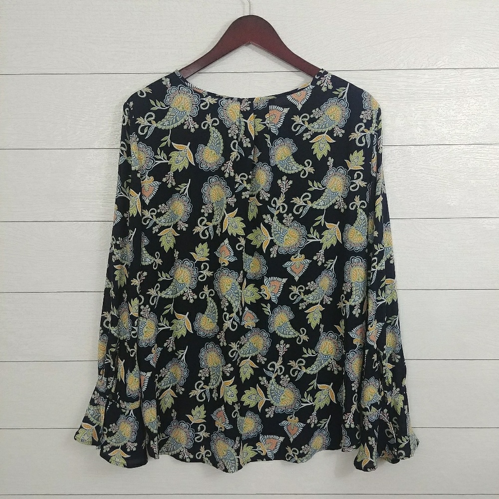 SALE❗Loft Floral Paisley Bell Cuff Blouse Large - Picture 3 of 5